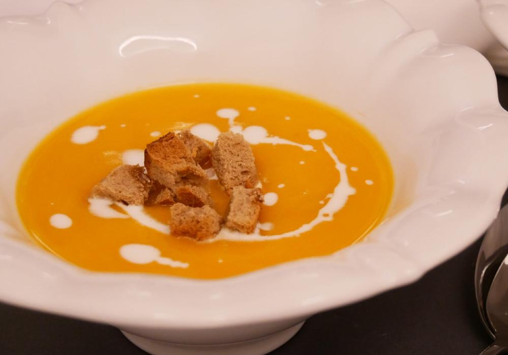 Creme de abóbora com especiarias e croutons