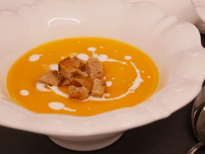 Creme de abóbora com especiarias e croutons