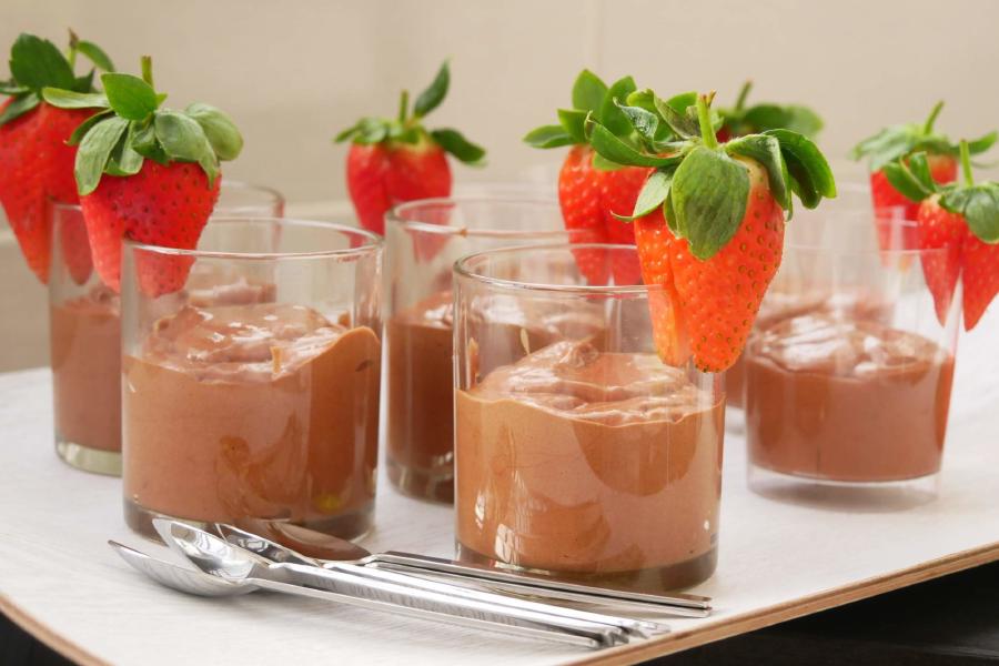 Mousse de chocolate com bolacha